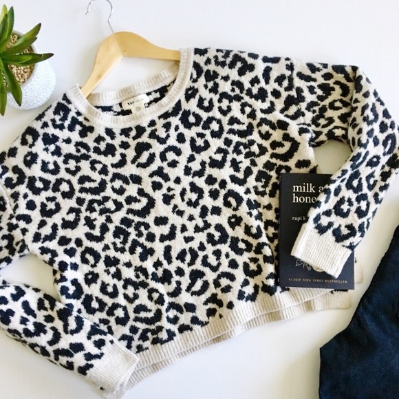 Yes Lola Cropped Leopard Print Sweater 